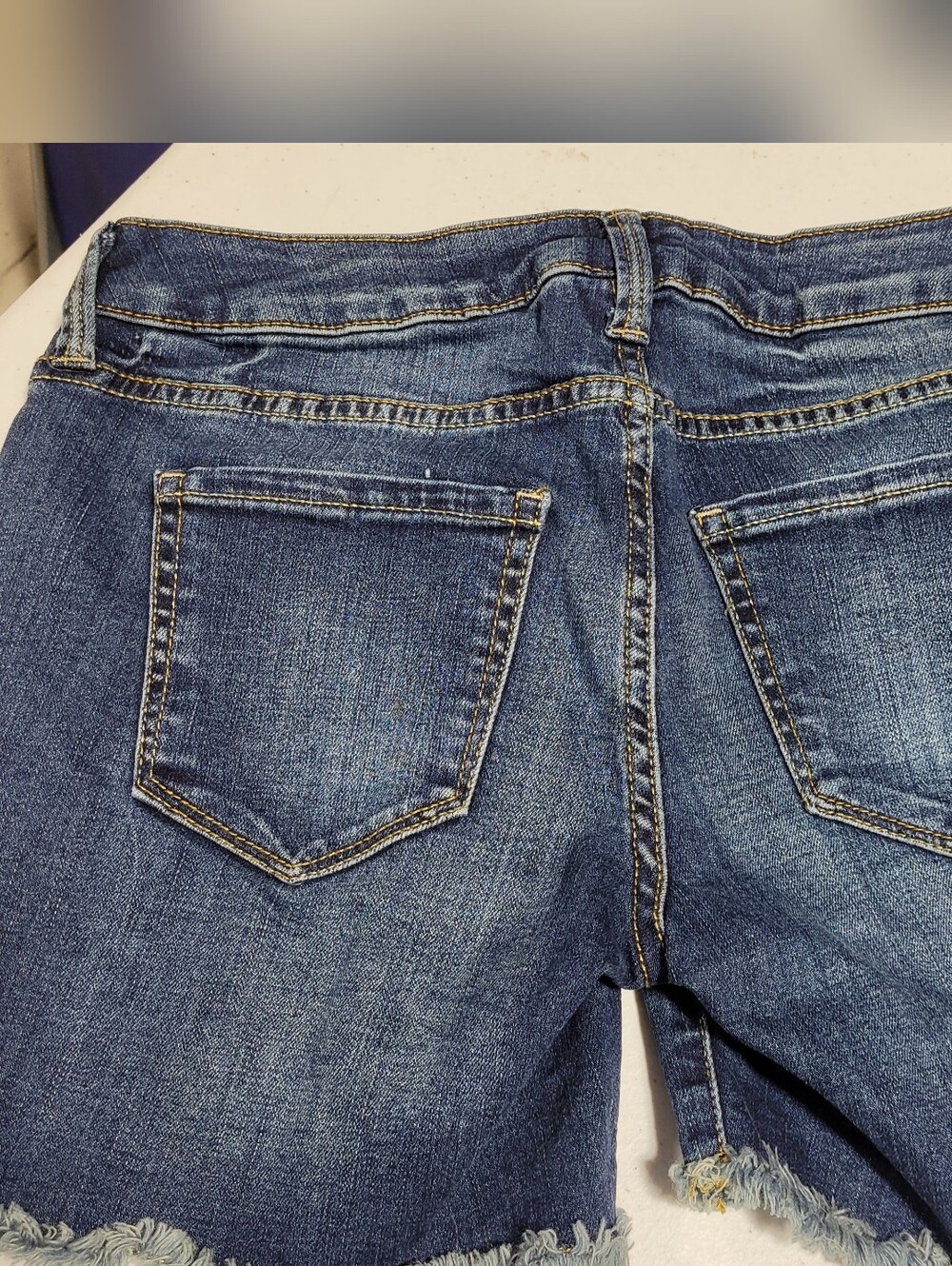 Arizona Jean Company Distressed Medium Blue Denim Cutoff Shorts - Picture 3 of 3